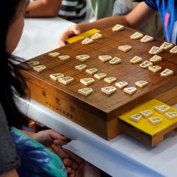 Jogos De Mesa Japoneses Da Estratégia Da Xadrez Em Japão Foto de